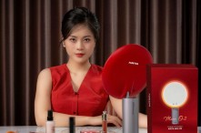 Gương Trang Điểm Led Cao Cấp – Quà Tặng Thiết Thực Và Sang Trọng